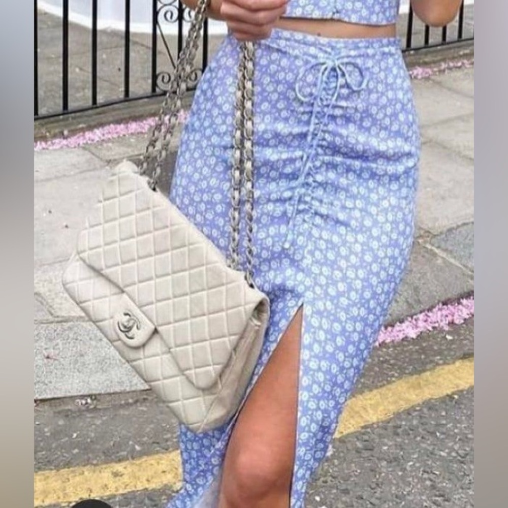 Zara satin floral midi skirt size small